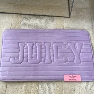 💖🌸20” x 32” inch Juicy Couture Home Crown Logo Memory Foam Plush Bath Rug